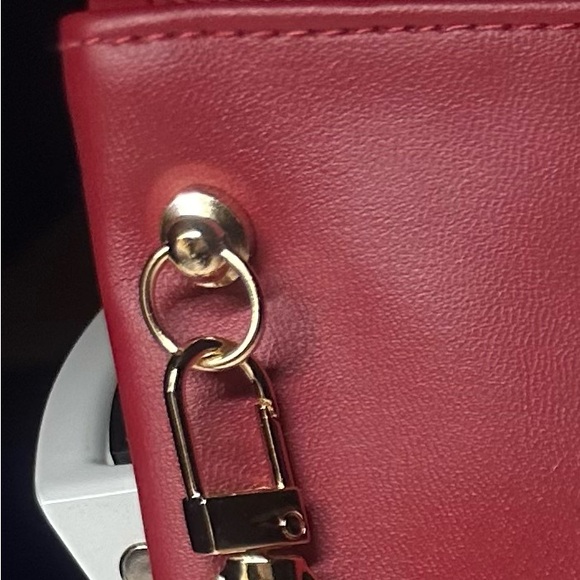 Yves Saint Laurent (YSL) Red Clutch w/ add on Chain Strap and D Ring GWP NWT - Picture 3 of 15
